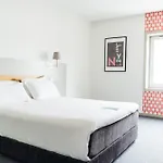 Centro ホテル 4*