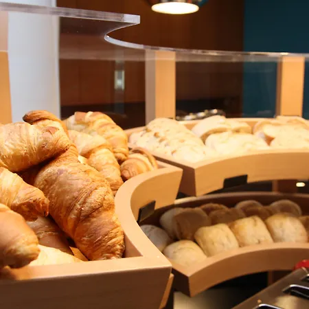 Centro 4* ギマランイス