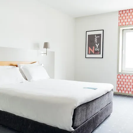 Centro Hotel 4*