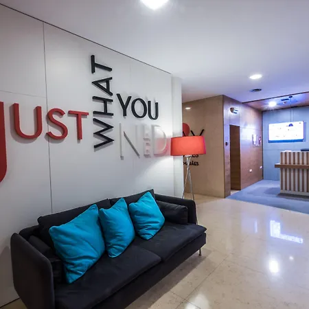 Centro ホテル ギマランイス