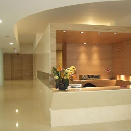 Centro 4*